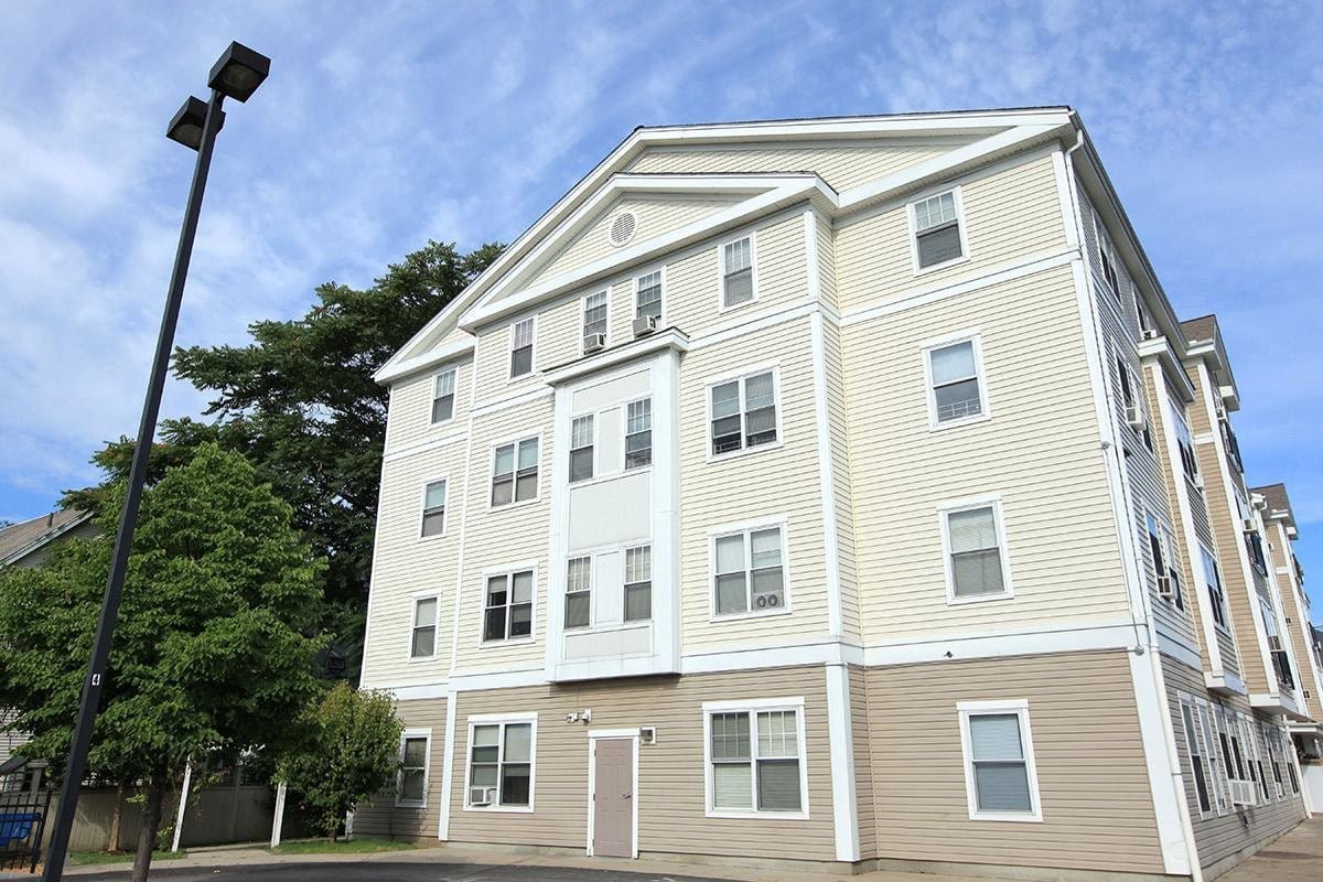 Photo of KENT STREET APTS. Affordable housing located at 28 KENT ST SOMERVILLE, MA 02143