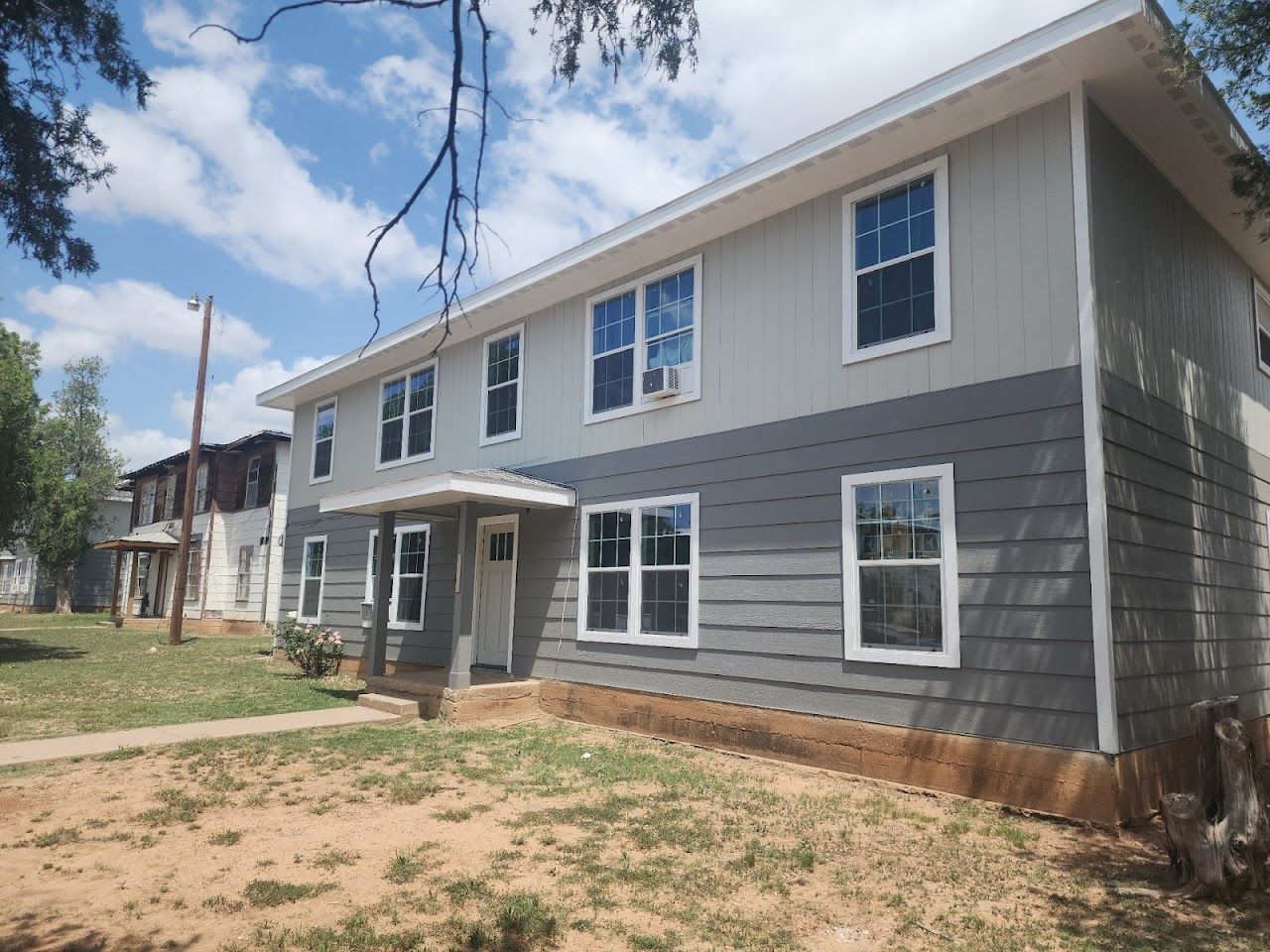 Photo of Snyder Apartments. Affordable housing located at 100-127 37th St Snyder, TX 79549