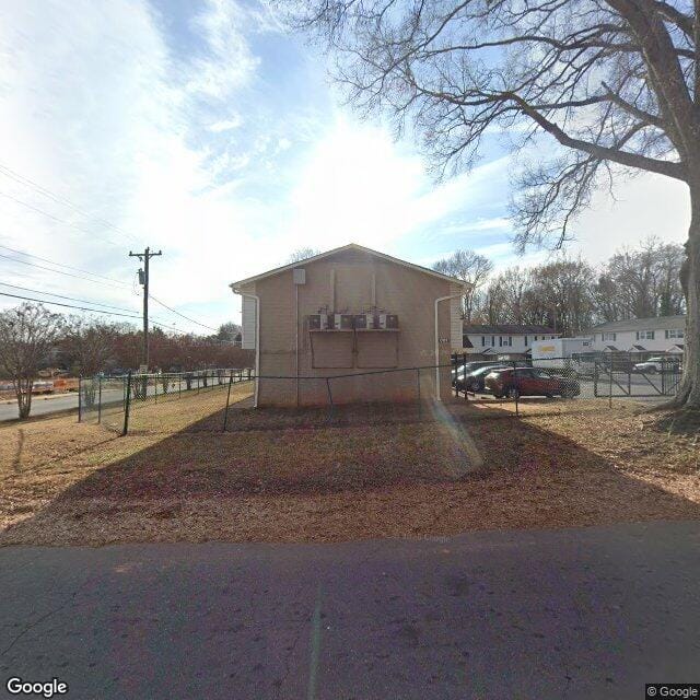 Photo of Key Street Apartments at 601 Key St Charlotte, NC 28208
