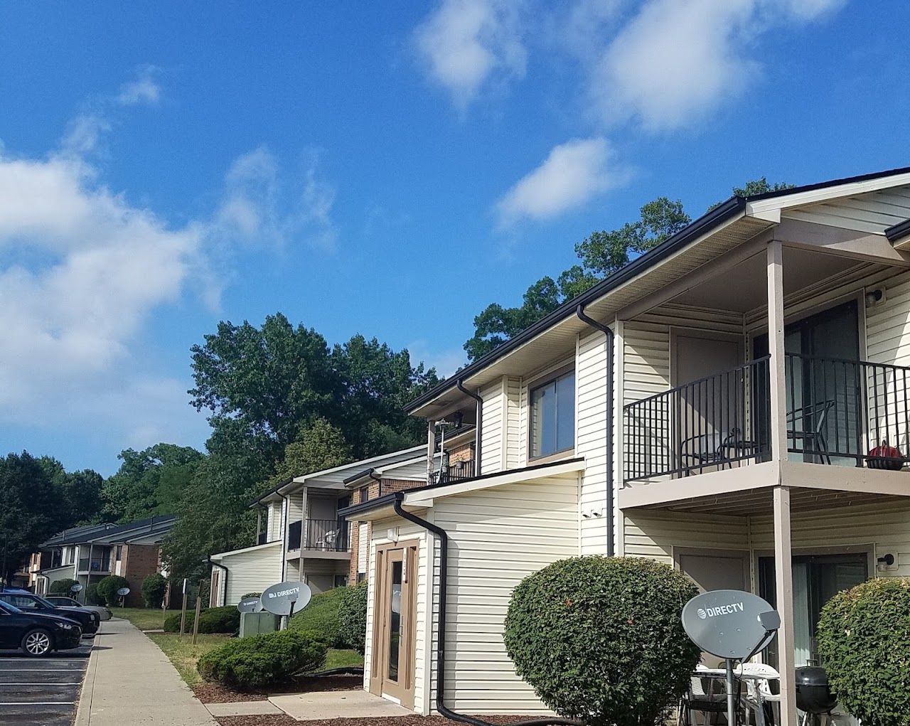 Photo of WOODLAND CROSSING I. Affordable housing located at 322 WOODS EDGE DR MICHIGAN CITY, IN 46360