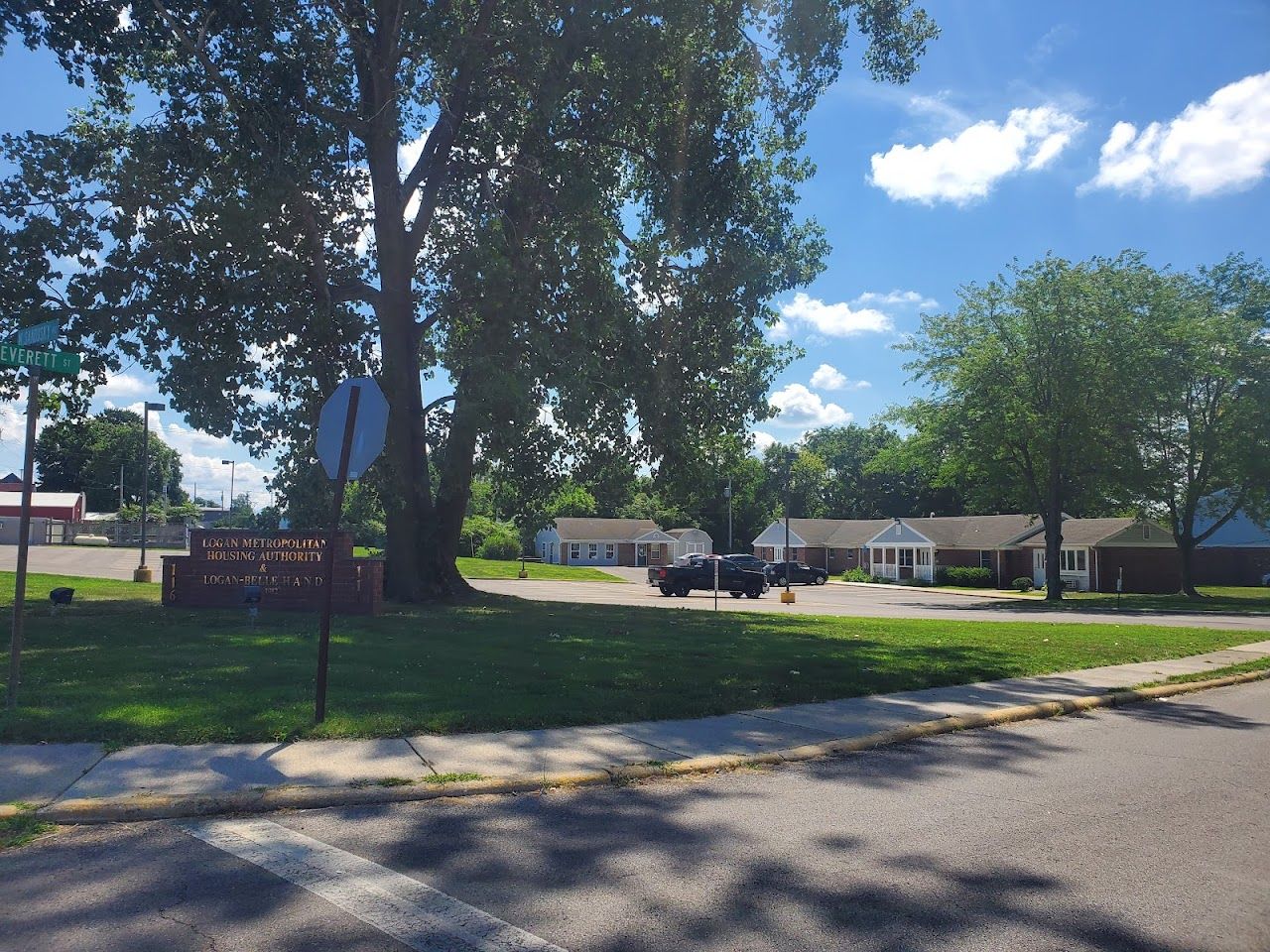 Photo of Logan County Metropolitan Housing Authority. Affordable housing located at 116 N EVERETT Street BELLEFONTAINE, OH 43311