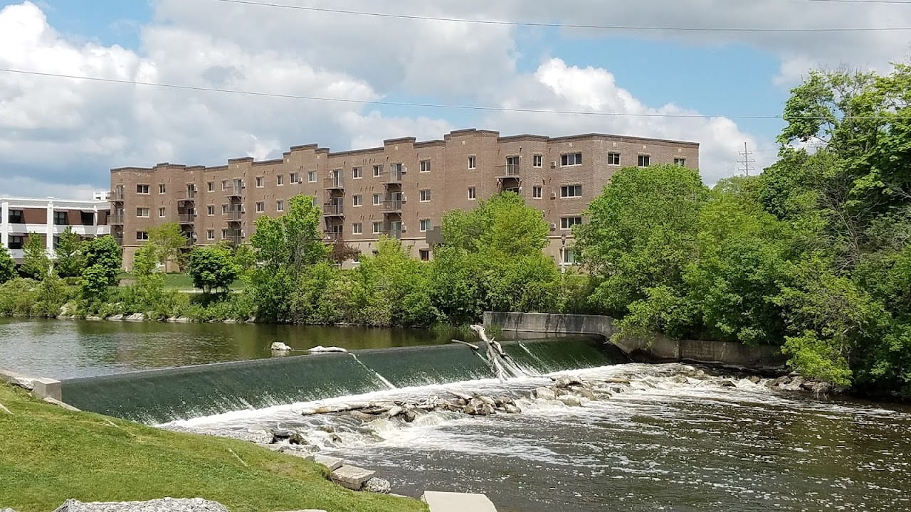 Photo of REGENCY MANOR. Affordable housing located at 6785 DIANE DR WEST BEND, WI 53090