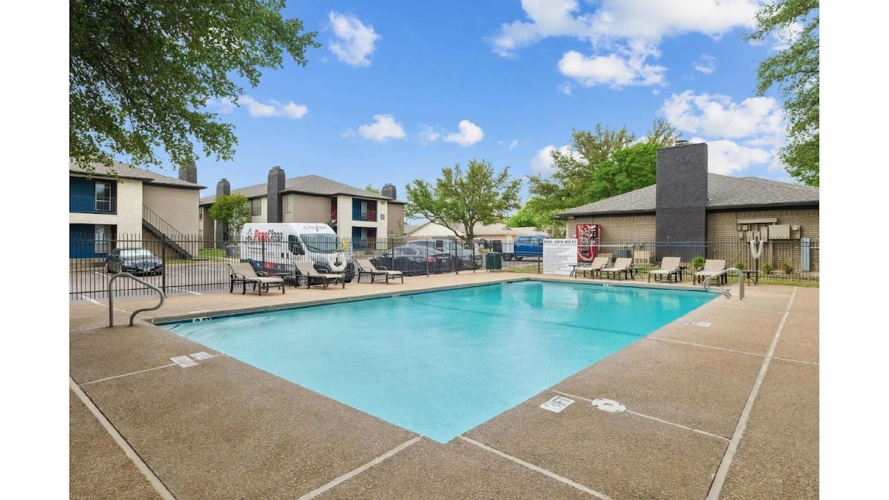 Photo of Heritage Square Apartments at 1700 Breezy Dr Waco, TX 76712