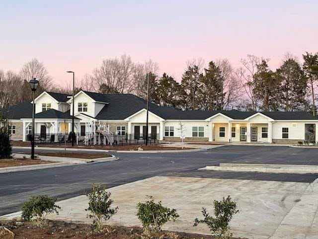 Photo of ABBINGTON WESTSIDE. Affordable housing located at 2230 TOWNSHIP ROAD CHARLOTTE, NC 28273