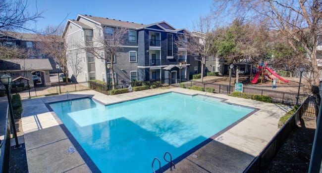 Photo of Trailside at Trinity Forest at 3015 E Ledbetter Dr Dallas, TX 75216