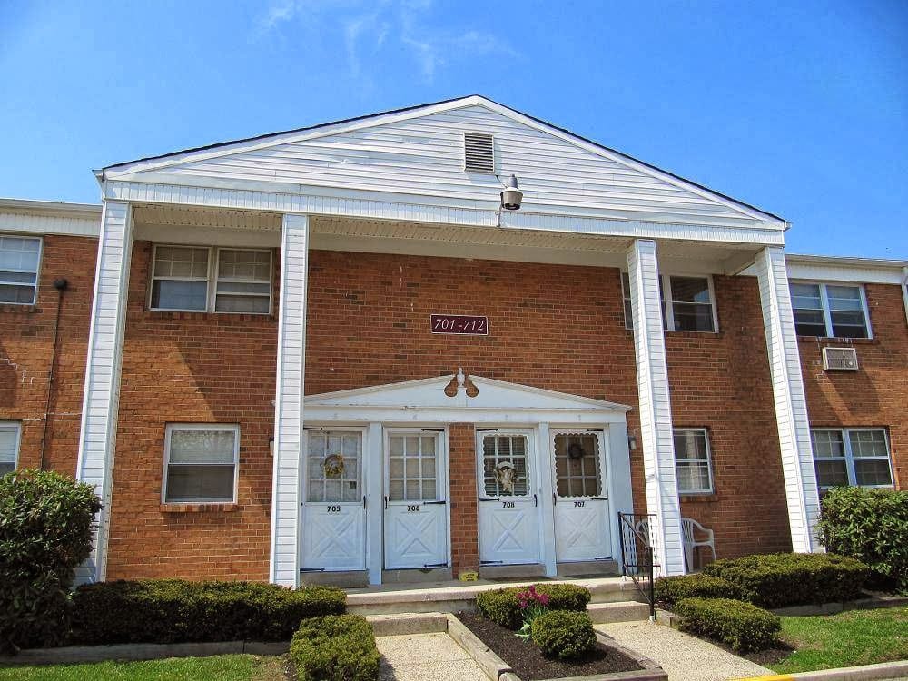 Photo of Birchwood at Washington Township. Affordable housing located at 4500 Black Horse Pike Turnersville, NJ 08012