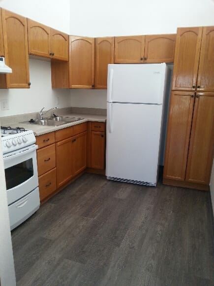 Photo of WHITFIELD MANOR at 12600 S. COMPTON AVE. COMPTON, CA 90222