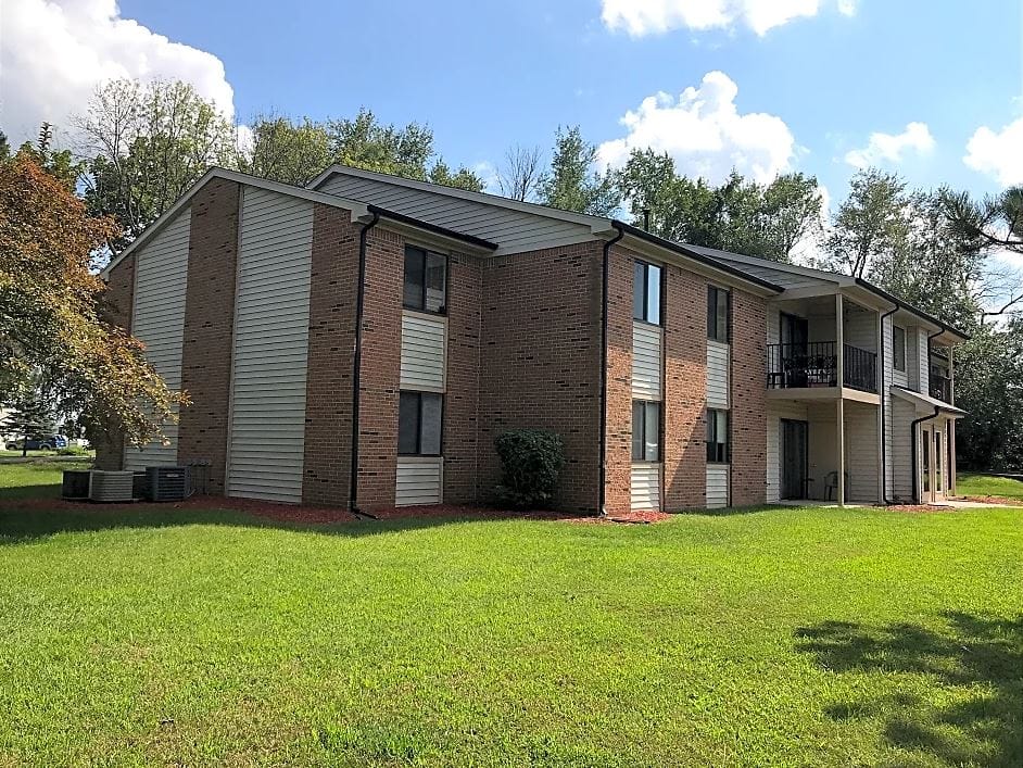 Photo of SHADY KNOLL APTS I. Affordable housing located at 200 KNOLL CIR CRAWFORDSVILLE, IN 47933