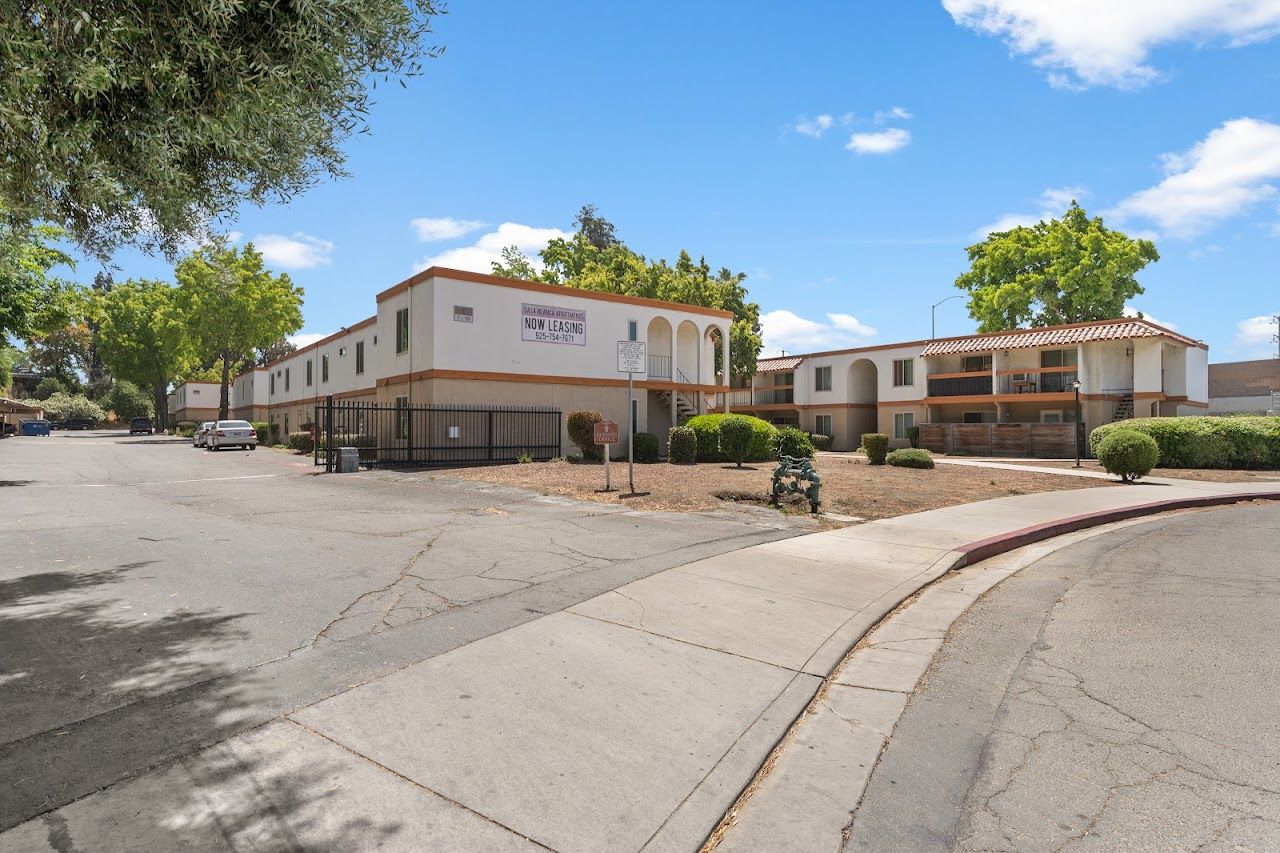 Photo of Casa Blanca at 1000 Claudia Ct Antioch, CA 94509