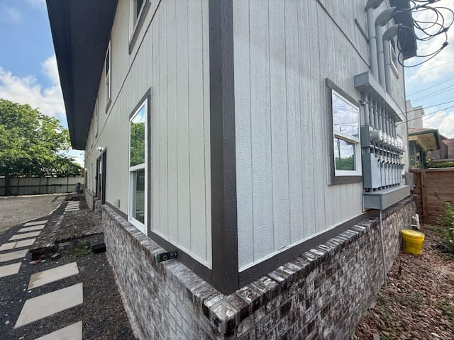Photo of 3257 Holman St at 3257 Holman St Houston, TX 77004