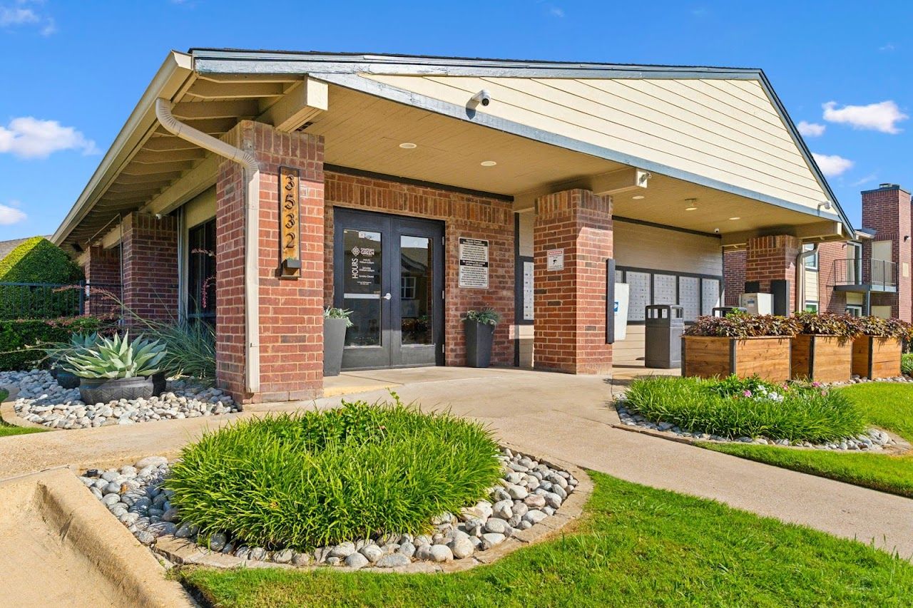 Photo of Chatham Green Village at 3532 Chatham Green Ln Arlington, TX 76014
