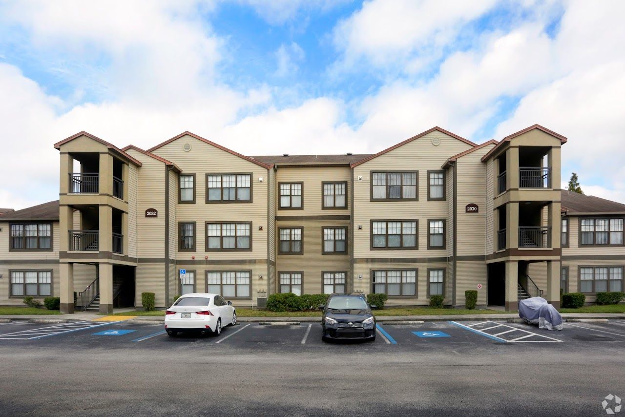 Photo of BRANDON CROSSING APTS. Affordable housing located at 2023 BRANDON CROSSING CIR BRANDON, FL 33511