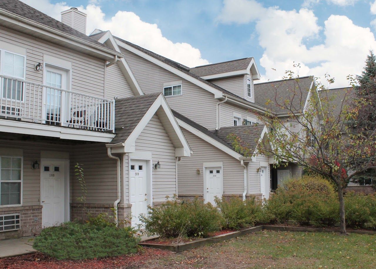 Photo of FITCHBURG APARTMENTS at 1902-1906 PIKE DRIVE FITCHBURG, WI 53713