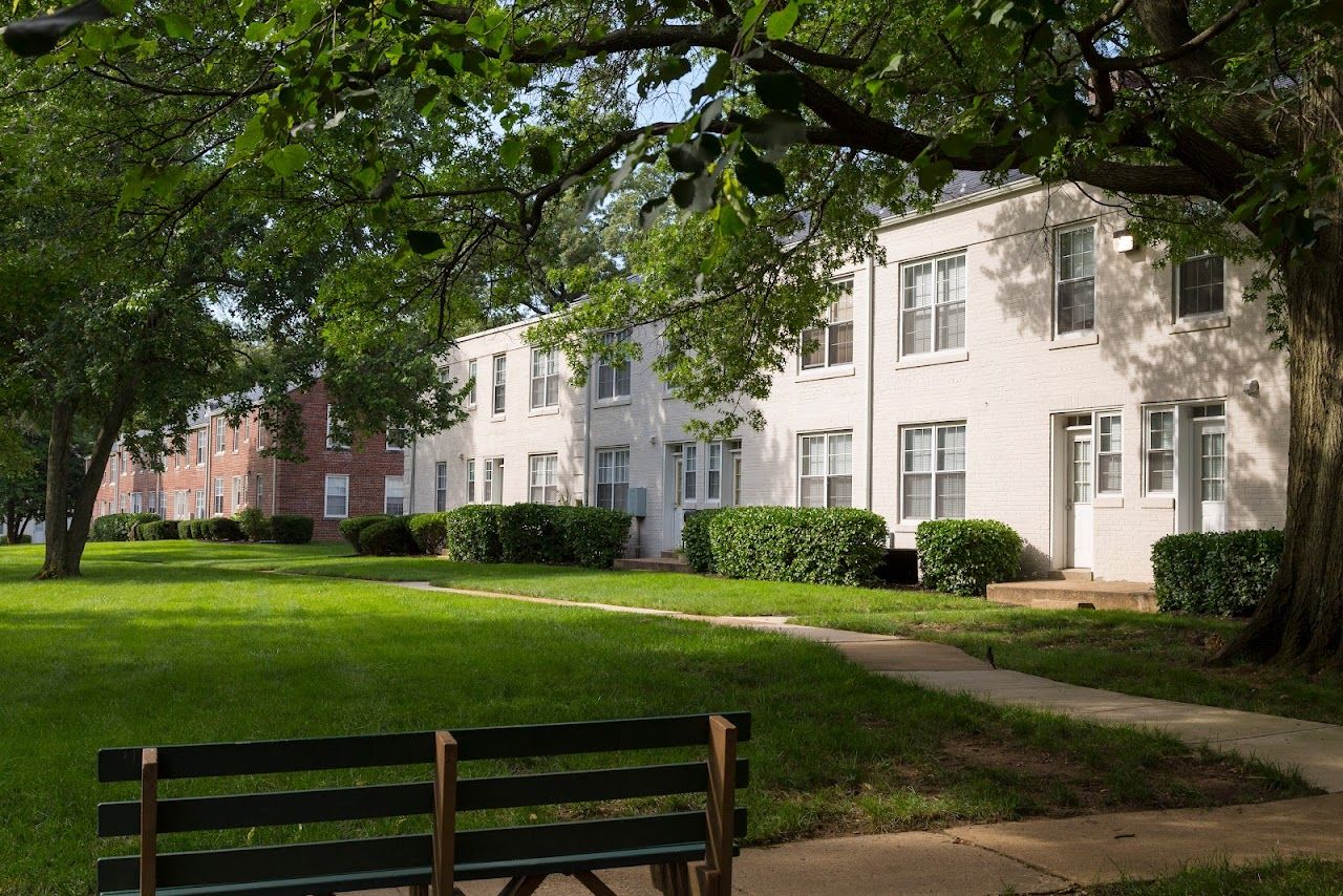 Photo of HISTORIC BALLSTON PARK at 351 N GLEBE RD ARLINGTON, VA 22203