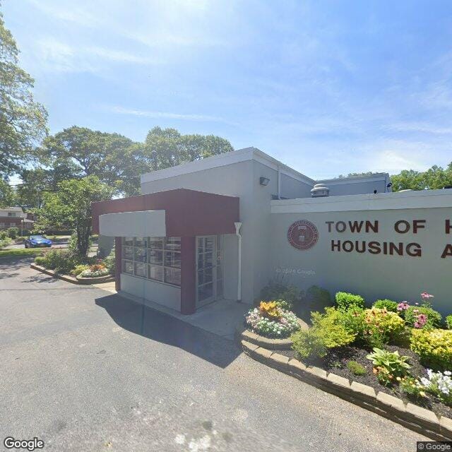 Photo of Town of Hempstead Housing Authority. Affordable housing located at 760 JERUSALEM Avenue UNIONDALE, NY 11553