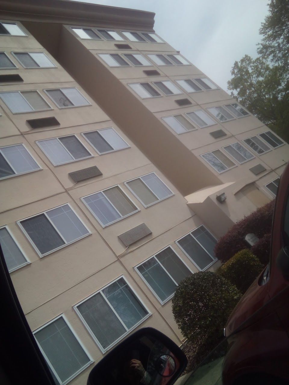 Photo of Statesboro Summit Apartments at 241 N Main St Statesboro, GA 30458