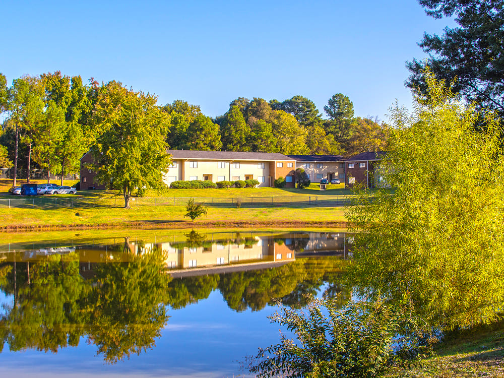 Photo of Breezy Point Apartments at 2801 Raja Rd Memphis, TN 38127