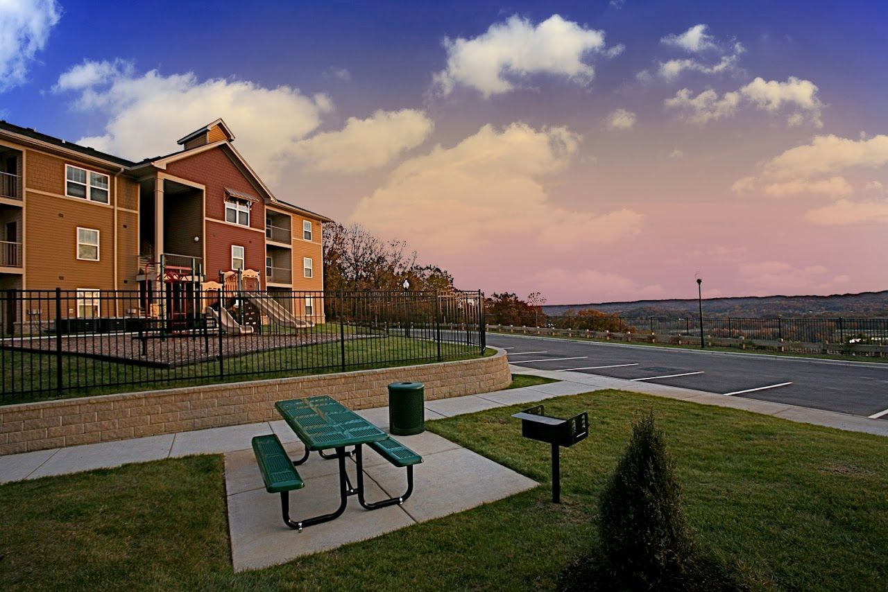 Photo of Overlook Terraces at 8027 Glimmer Way Louisville, KY 40214