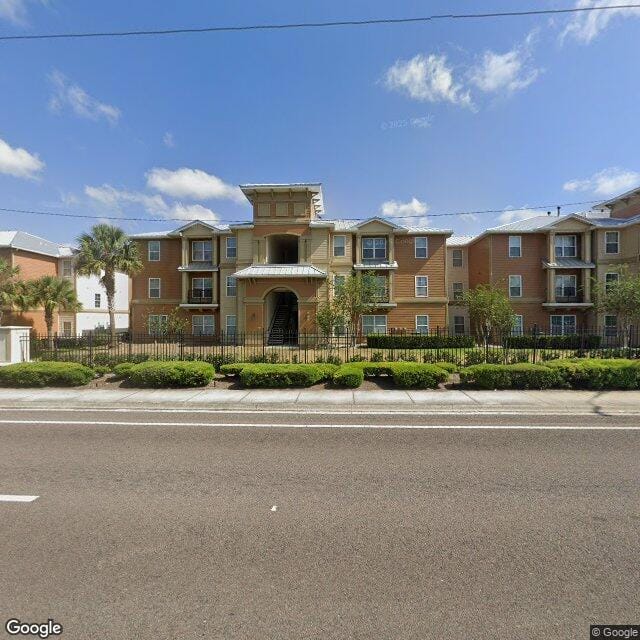 Photo of LAKEWOOD POINTE I. Affordable housing located at 4026 LAKEWOOD DR TAMPA, FL 