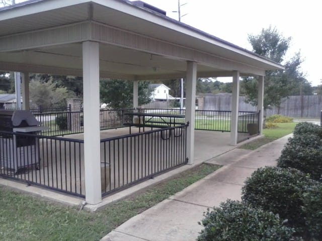 Photo of FULLERTON SQUARE at 102 W KING ST SYLVESTER, GA 31791