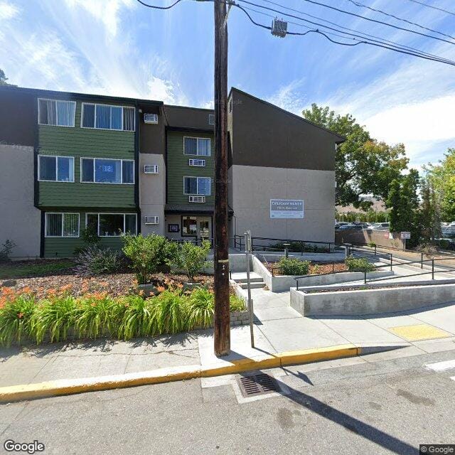 Photo of Emerson Manor at 702 N Emerson Ave Wenatchee, WA 98801