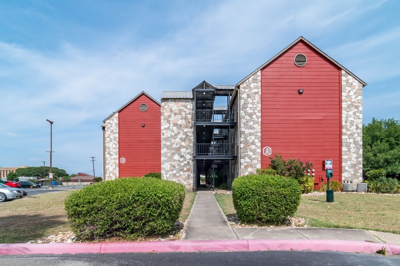 Photo of VILLA DE ORO APTS. Affordable housing located at 130 CAMINO DE ORO SAN ANTONIO, TX 78224