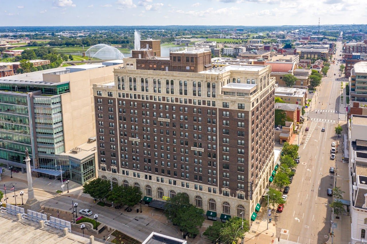 Photo of Biltmore Towers - Senior Living at 210-216 N Main St Dayton, OH 45402