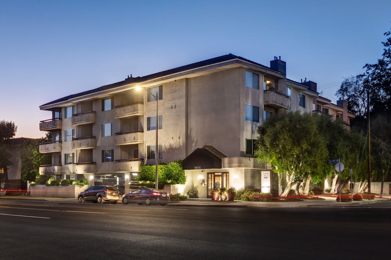 Photo of 10057-10067 Riverside Dr. Affordable housing located at 10057-10067 Riverside Dr Toluca Lake, CA 91602