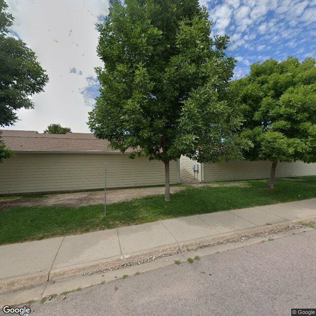 Photo of Falls Terrace Apartments. Affordable housing located at 1301 S Majestic View Pl Sioux Falls, SD 57103