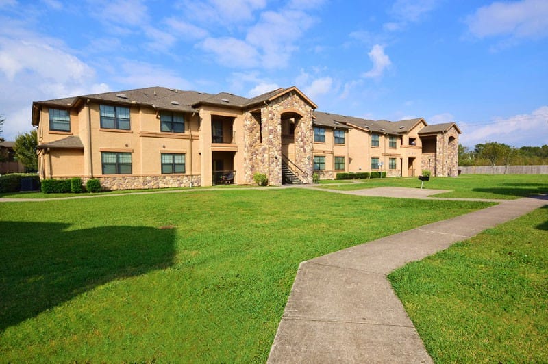 Photo of LANSBOUROUGH APTS at 10010 CULLEN BLVD HOUSTON, TX 77051