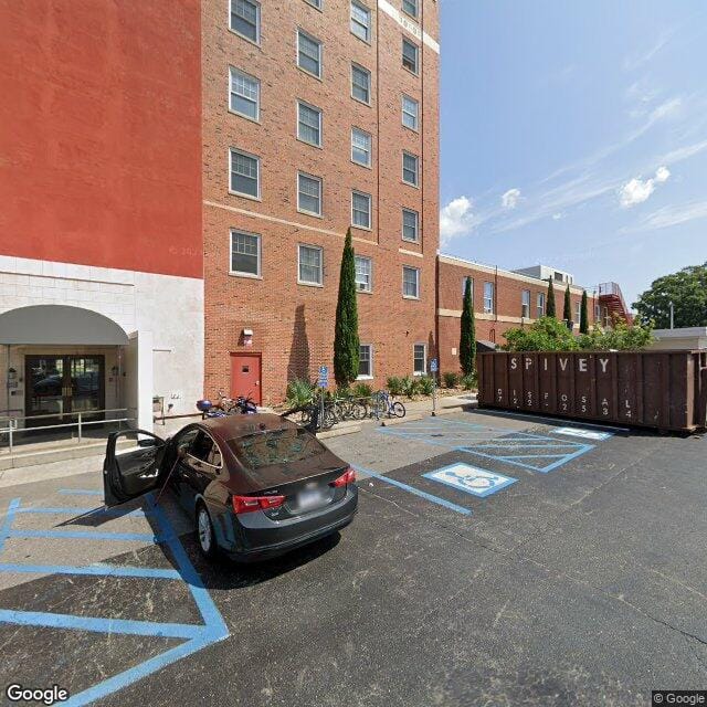 Photo of WARWICK SRO. Affordable housing located at 2410 W AVE NEWPORT NEWS, VA 23607