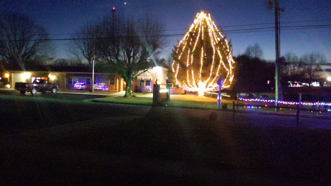 Photo of Grundy Housing Authority. Affordable housing located at 100 RAULSTON Avenue MONTEAGLE, TN 37356