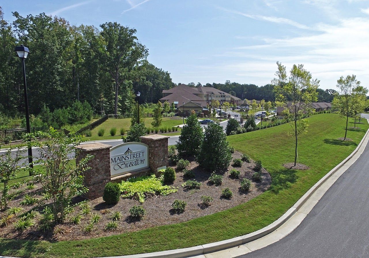 Photo of BRASELTON COURT at 1911 HIGHWAY 211 NW HOSCHTON, GA 30548