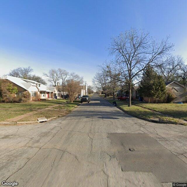 Photo of Elm Terrace Apartments at 206 E Elm Ave Duncan, OK 73533