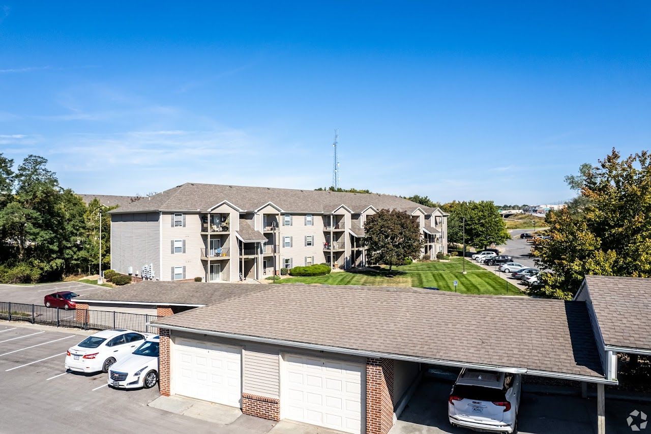 Photo of CROOKED CREEK APTS. Affordable housing located at 8106 N THOMAS MEYERS DR KANSAS CITY, MO 64118