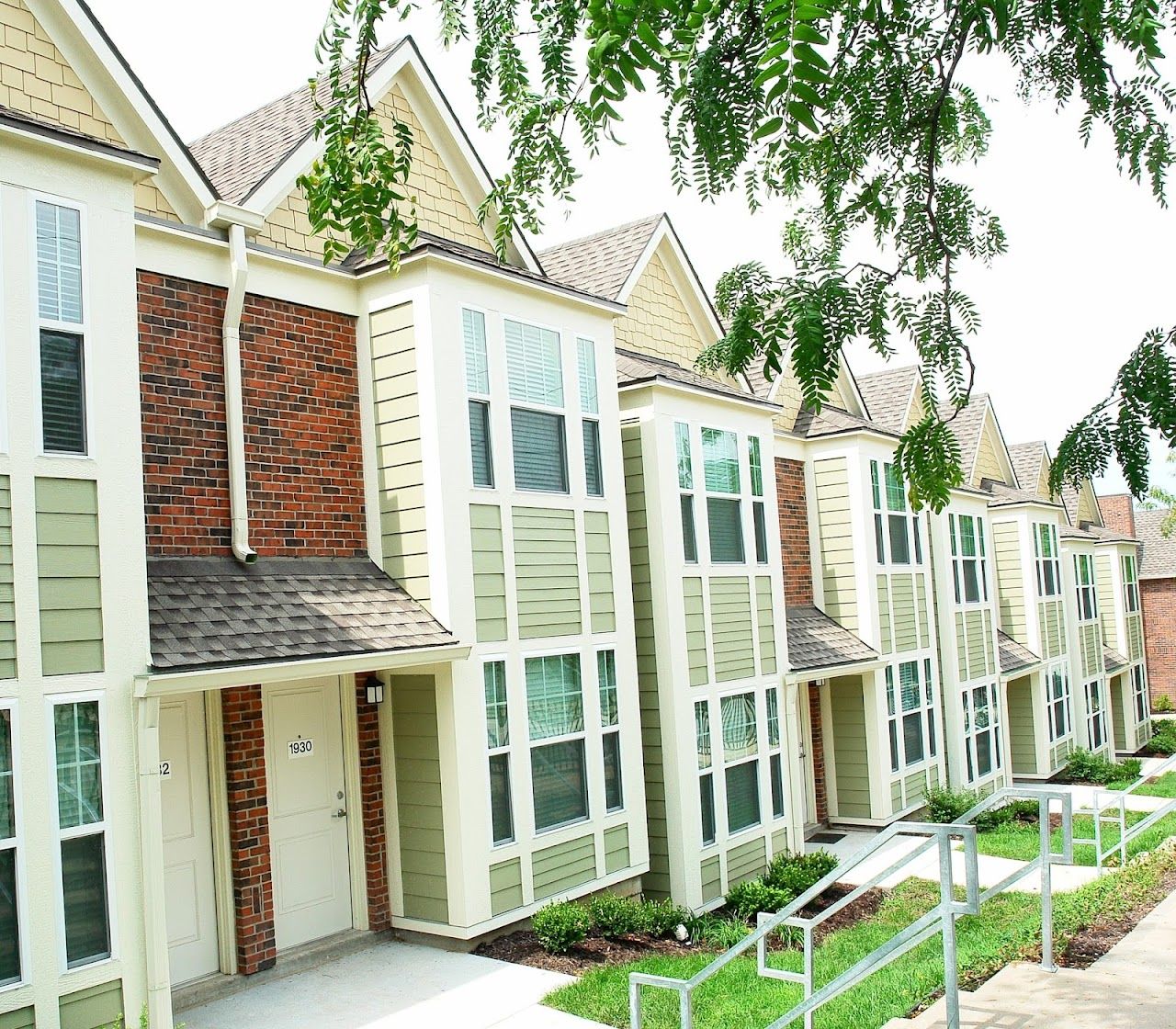 Photo of BASIE COURT REDEVELOPMENT INVESTORS at 1940 WOODLAND AVE KANSAS CITY, MO 64108