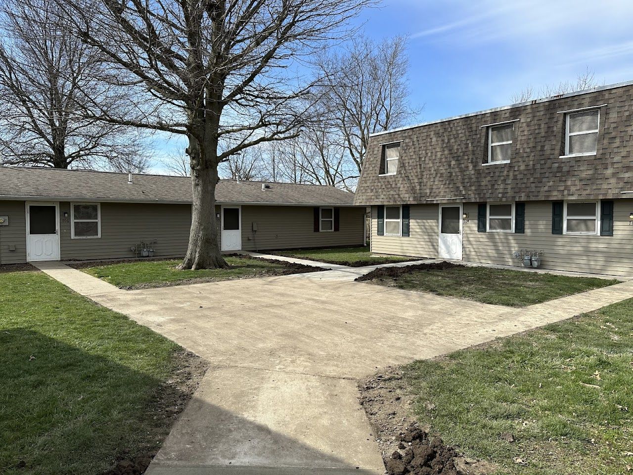 Photo of Housing Authority County of Coles. Affordable housing located at 109 PRAIRIE Avenue MATTOON, IL 61938