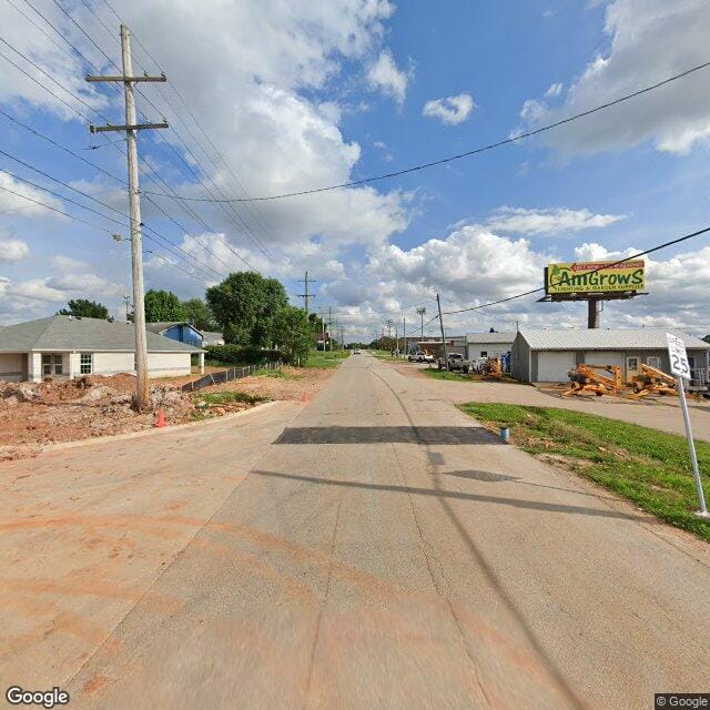 Photo of DOLING LANDING at 2520 N. BOLIVAR ROAD SPRINGFIELD, MO 65803