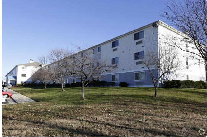 Photo of WILLIAM WATTERS HOUSE. Affordable housing located at 22365 ENTERPRISE ST STERLING, VA 20164