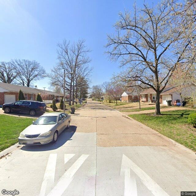 Photo of KING LOUIS SQUARE. Affordable housing located at 1501 S 13TH ST ST LOUIS, MO 63104