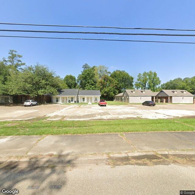 Photo of OAKLAND APARTMENTS at 605 HOSPITAL DR. OAKDALE, LA 71463