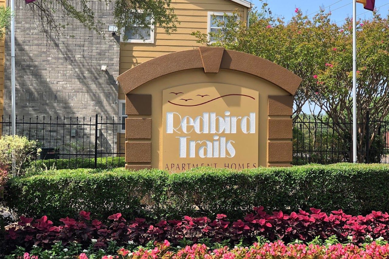 Photo of REDBIRD TRAILS APTS at 3636 W RED BIRD LN DALLAS, TX 75237