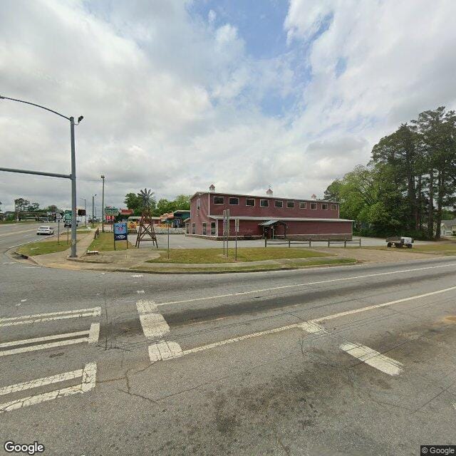 Photo of West Pine Residences. Affordable housing located at 711 W Pine St Sylvester, GA 31791