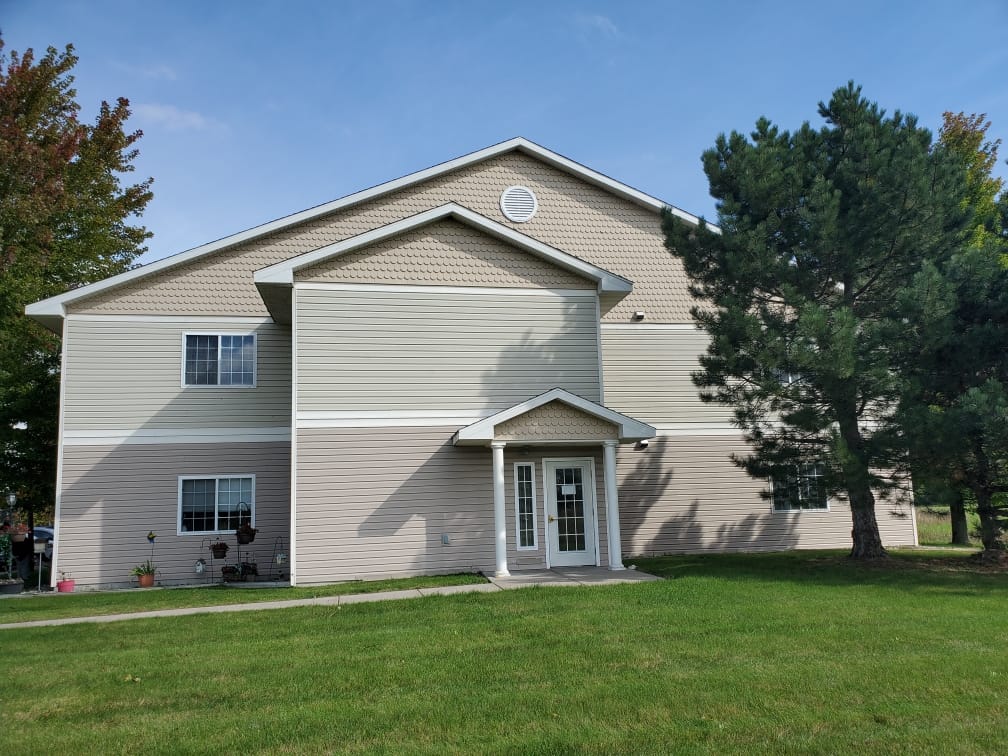 Photo of Country Village Apartments at 4321 Country Village Ln Roscommon, MI 48653