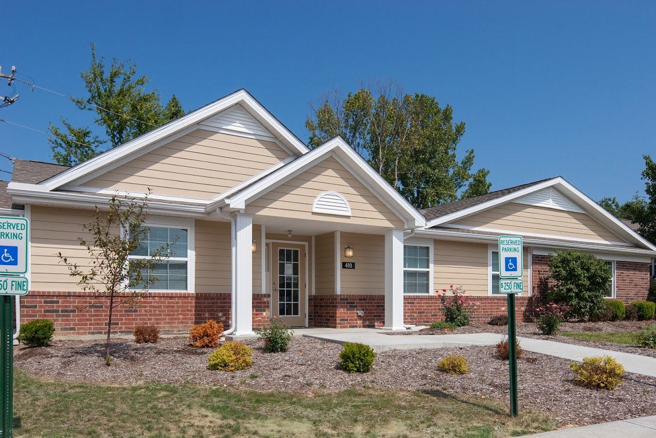 Photo of LAWRENCEBURG VILLAGE APTS at 412 VALLEY DR LAWRENCEBURG, IN 47025