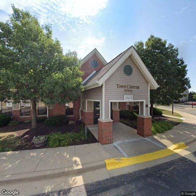 Photo of TOWN CENTER APTS. Affordable housing located at 2413 N NEIL ST CHAMPAIGN, IL 61820