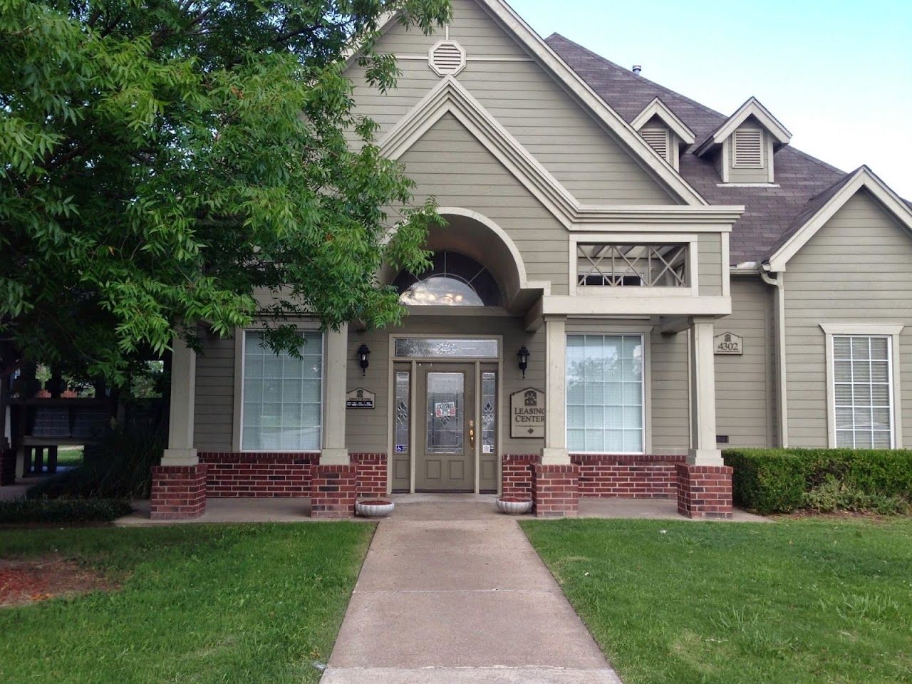 Photo of GARDENS APTS at 4302 S GARNETT RD TULSA, OK 74146