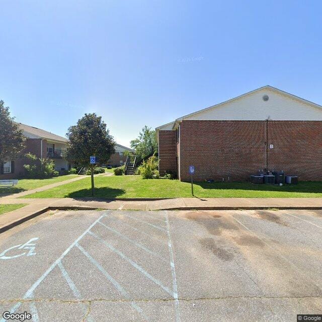 Photo of MIRANDA VILLAS I at 390 JAMES PAYTON BLVD SYLACAUGA, AL