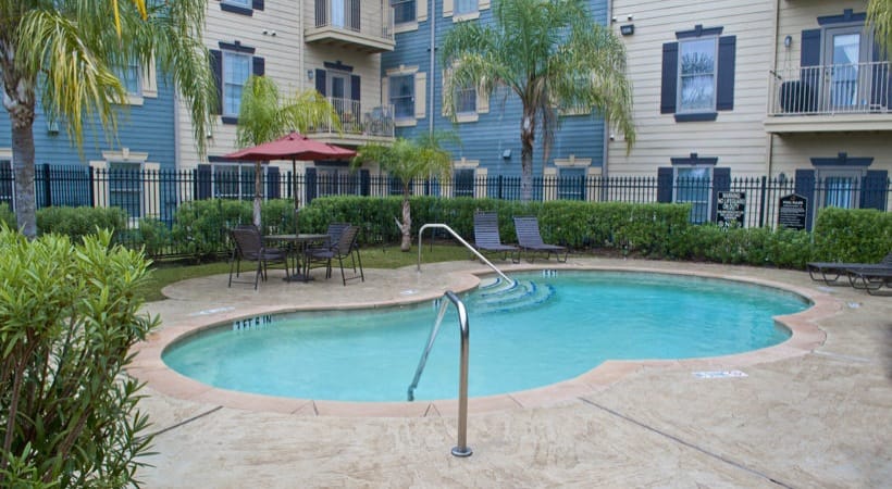 Photo of Pepper Tree Manor Apartments at 5950 Antoine Dr Houston, TX 77091