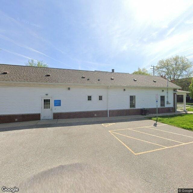 Photo of Landmark Square Apartments. Affordable housing located at 1424 W 10th St Erie, PA 16502